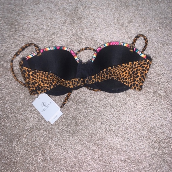 Volcom Underwire Bikini NWT - women’s size S - Picture 3 of 9